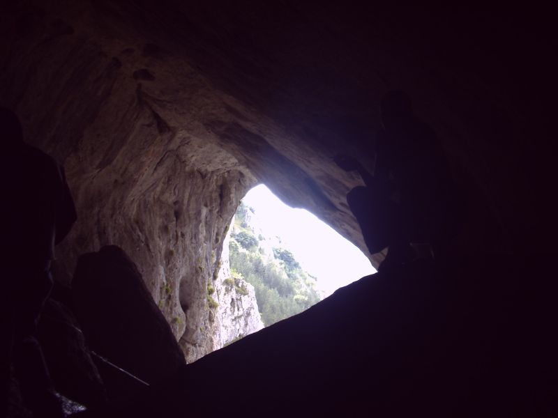 харамийска пещера, харамийска дупка, родопите, триград, ягодина, атракции в ягодина